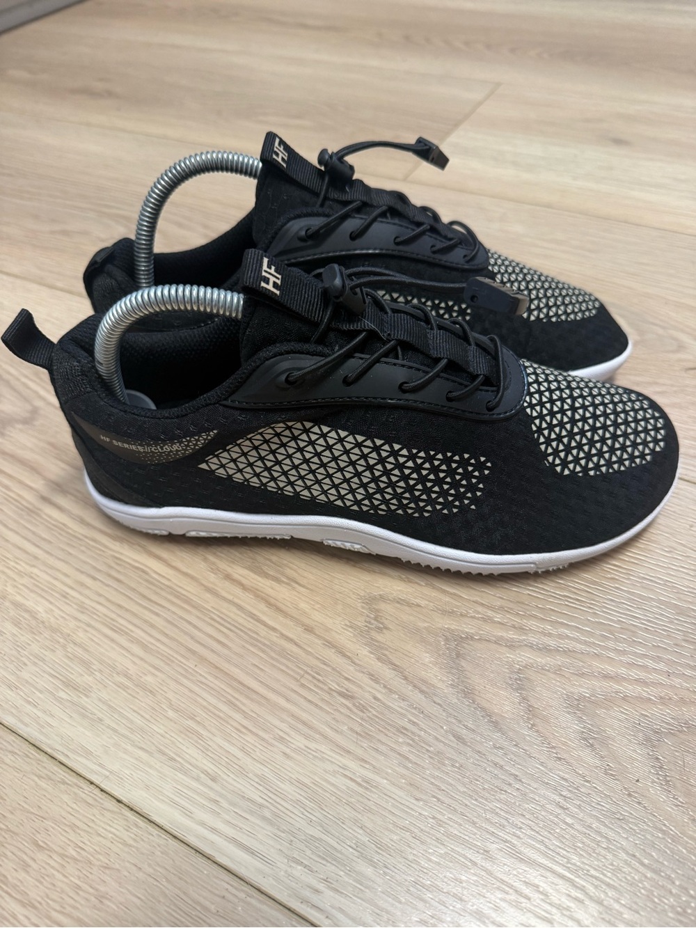 Hike Footwear HF Cloud Series barefoot sneakers in black, Women’s Size 8-8.5